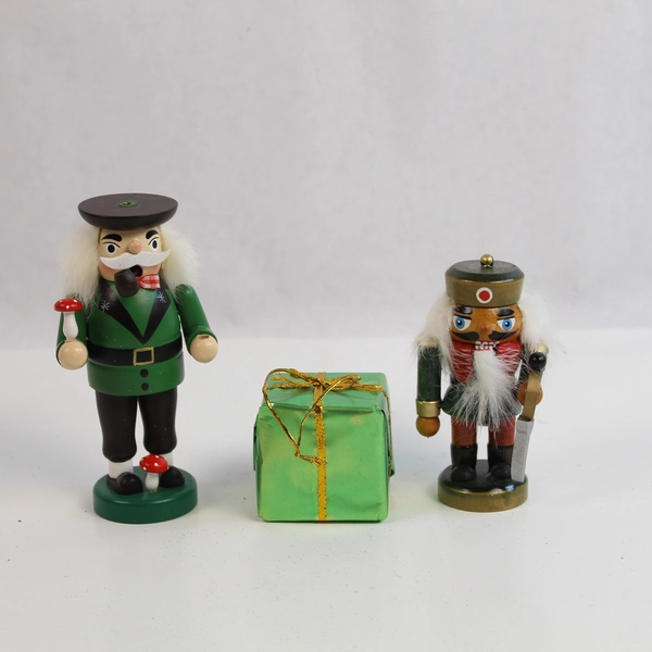 Lot of 22 Green Christmas Ornaments Nutcracker LED Candles Pre-owned