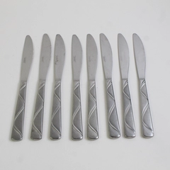 Lot of 8 Cambridge Boa Frost 9 3/8" Dinner Knives 0.25" Handle Stainless Steel