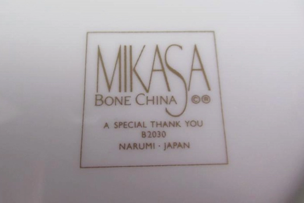 Mikasa Bone China Heart Shaped Trinket Bowl A Special Thank You Floral Pattern