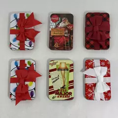 Lot of 6 Holiday Metal Christmas Themed Gift Card Tin w/ Bows