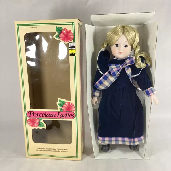 Porcelain Ladies Victorian Porcelain Doll 16 Inch