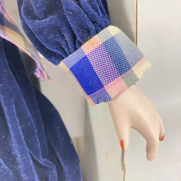 Porcelain Ladies Victorian Porcelain Doll 16 Inch