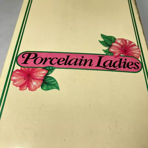 Porcelain Ladies Victorian Porcelain Doll 16 Inch