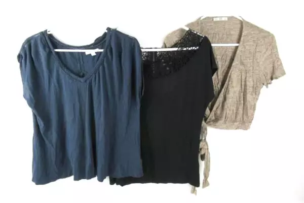 Lot of 3 Tops Shirts Black Brown Navy Blue Short Sleeves Women's Size Medium