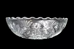 Vintage Anchor Hocking Prescut Clear 7.25" Scalloped Glass Serving Bowl