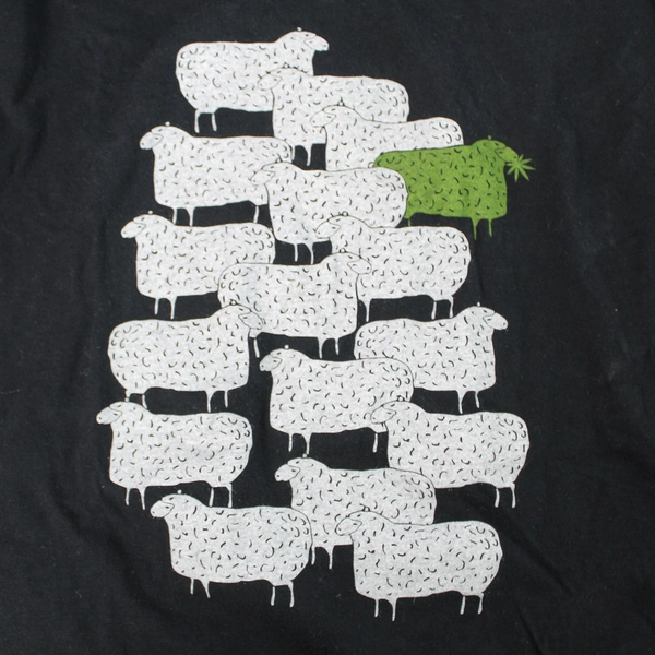 Green State Wearables Sheep Black Graphic T-Shirt Adult Size S