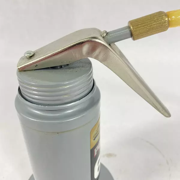 Power Built 6 Oz Oiler Can 648750 Pistol Style Gray Metal Tool - Good Condition