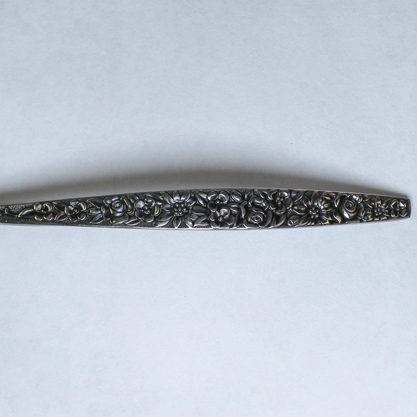 1847 Rogers Bros Dubonnet Gravy Ladle 6.5" Silverware Floral Design