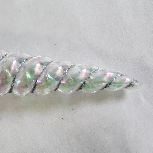 Lot of 3 Translucent Plastic Icicle Ornaments with Opalescent Glitter 5"