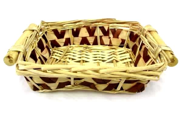 Lot of 4 Assorted Baskets Brown Tan Wicker Bushel Fruit Linen Display