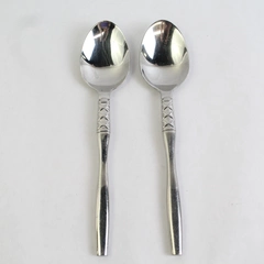 Lot of 2 Place Oval Spoons Pier One Imports 8" 18/8 Stainless PII18 Crisscross