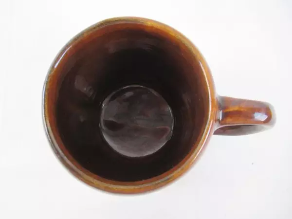 Vintage Brown Ceramic Hawaii Souvenir Mug Millie 3.5x4.5in