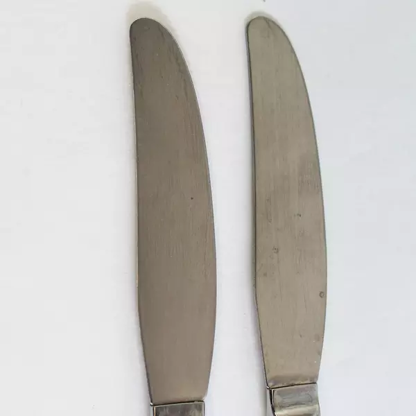 Set of 2 Vintage Oneida Paddington Bear Stainless Steel Child's Knives