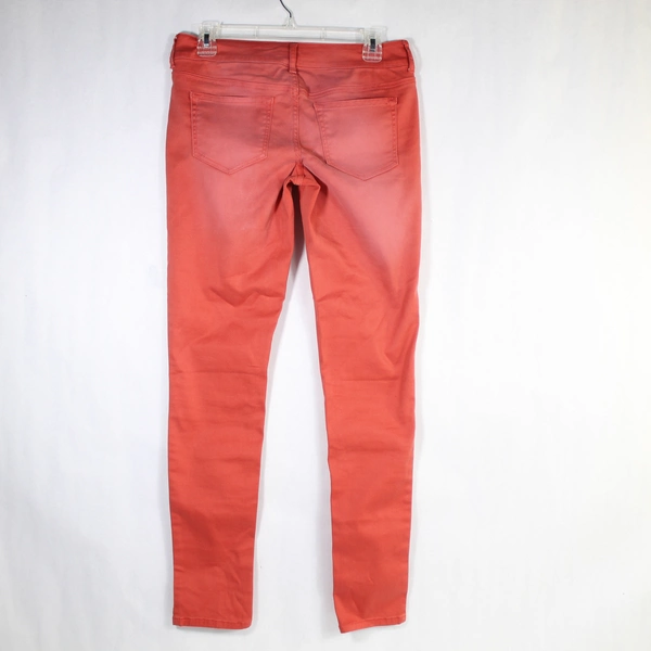 Maurices Women's Size S Salmon Pink Tapered Leg Jeans 5 Pocket Pre-owned