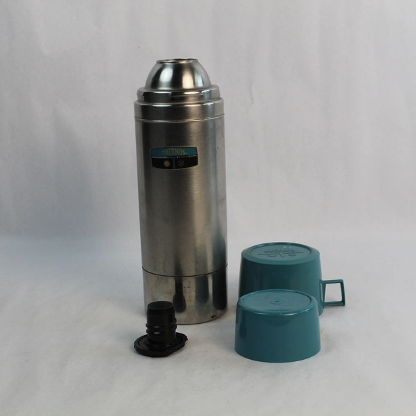 Thermos Vacuum Bottle 1 Qt Stainless Steel Silver Model 2464S Pre-Owned 12" Tall