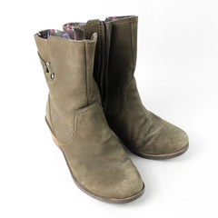 Teva Green Suede Mid-Calf High Boot Cuban Heel Round Toe Women's Size 7.5