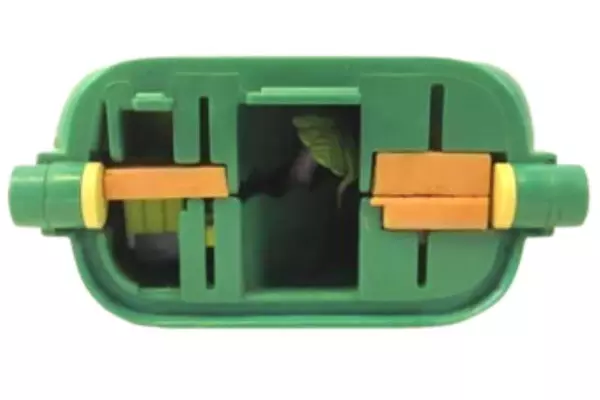 Vintage 1995 Polly Pocket Pool Green Shell Swimming No Accessories Bluebird Toys