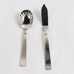 Lot of 2 Reed & Barton Crescendo II Serving Utensils, Sugar Spoon Spreader