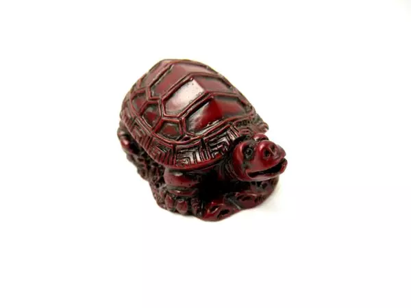 Pair Of Small Turtle Figurines Burgundy Red Resin Chinese Asian 