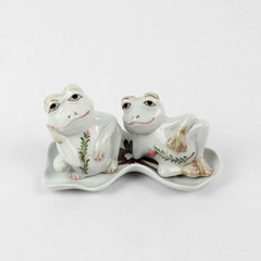 Frog Salt & Pepper Shakers Set 3 pcs Handcrafted Ceramic Porcelain Thailand