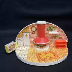 1979 Vintage Knickerbocker Moppets Secret Doll House 3 Rooms