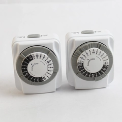 Lot of 2 Prime Indoor Only Mechanical Timer 125 VAC White/Grey