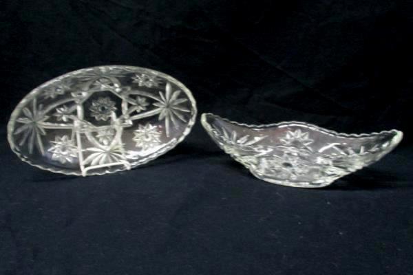 2 Piece Vintage Depression Glass Serving Dishes Starburst Daisy Oval Bowl Relish
