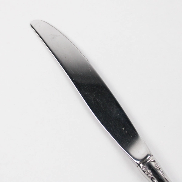 Set of 4 Oneida Dover Stainless Steel Hollow Dinner Knives