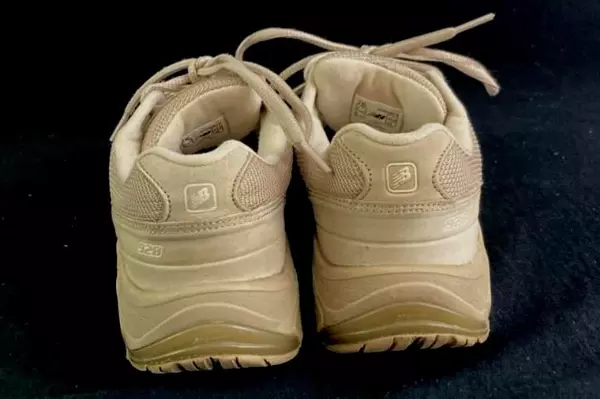 New Balance 928 Walking Shoes Women's Size 7.5 Beige Rollbar Graphite