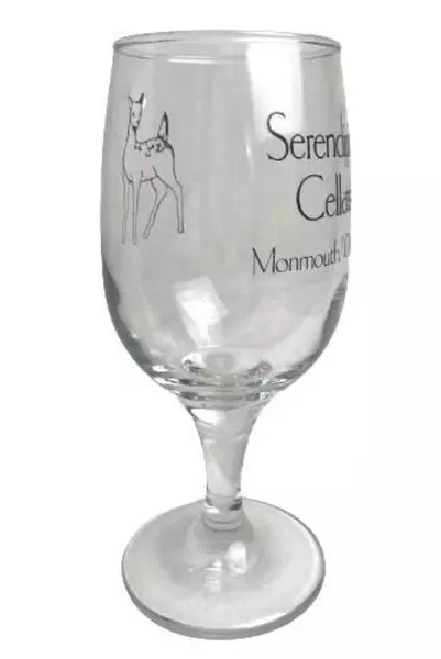 Lot of 2 Serendipity Cellars Crystal Wine Glasses Monmouth Oregon OR 6 Inch Tall