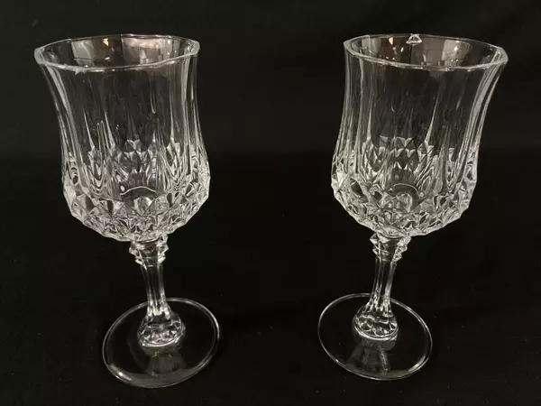 Set of 2 Cristal D'Arques-Durand Crystal Wine Glasses Longchamp