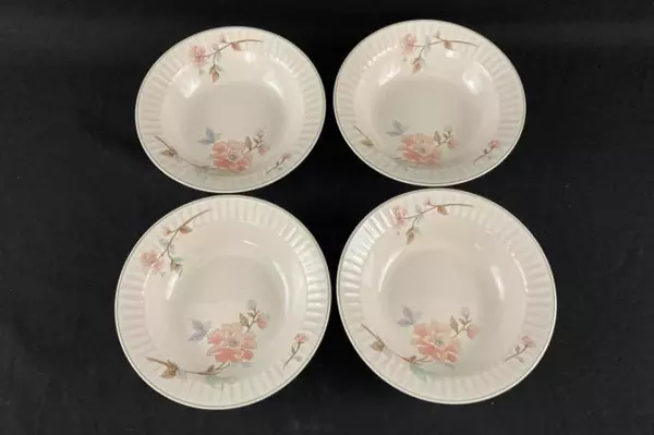 Set of 4 Nikko 7" Stoneware Soup Bowls Fantasy Perception Pattern