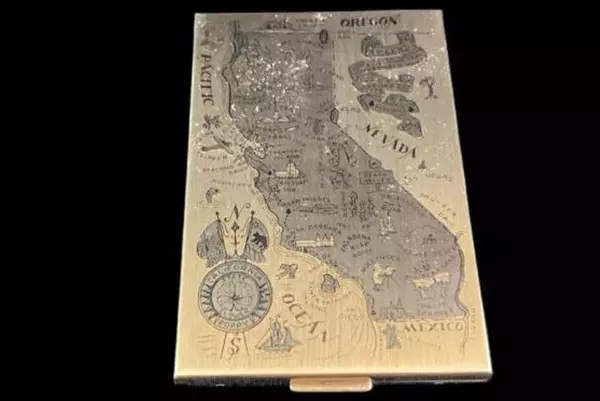 Vintage 1940s J.V. Pilcher MFG Co Brass Compact California Map