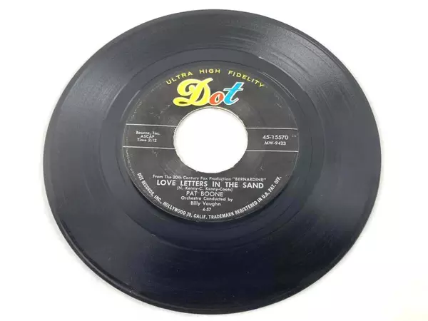 Lot of 2 Vintage Dot Records 6 In Vinyl Records 45 RPM Pat Boone April Love Sand