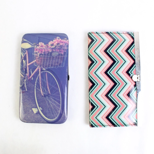 Lot of 7 Girls' Wallets Various Patterns and Colors