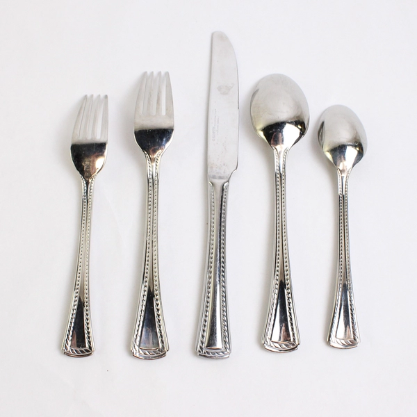 5 Piece Set Hampton Silversmiths Dazzle, Fork Salad Spoon Stainless Flatware