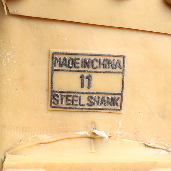 Cabela's Boot Foot Chest Waders Men's 11 Advantage Wetlands Camo Thermal