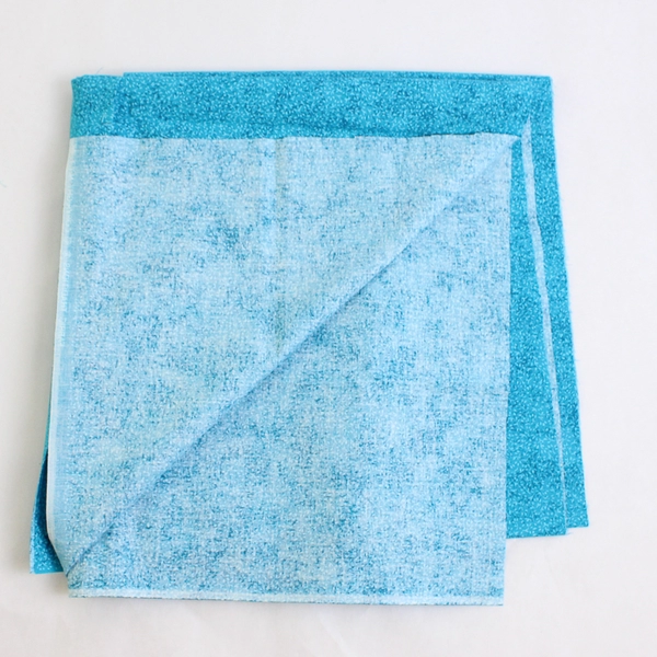 Woven Lightweight Quilting Cotton Fabric 44"W x .75 Yd+ Blue