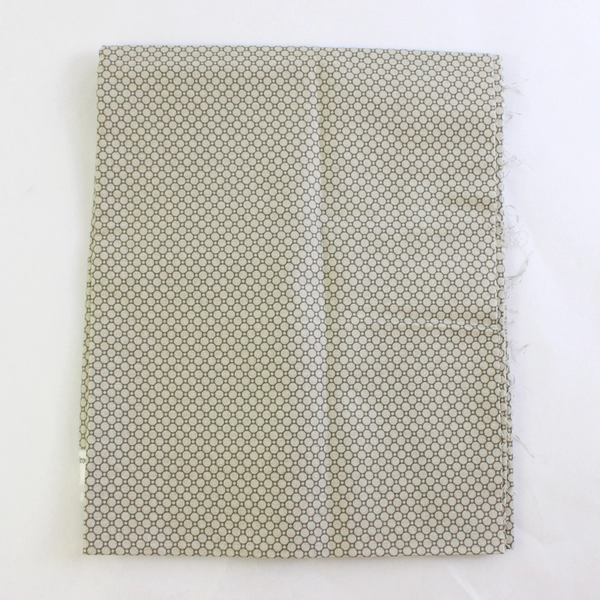 Red Rooster Woven Lightweight Quilting Cotton Fabric 44" W x 1 Yd Cottage Whites