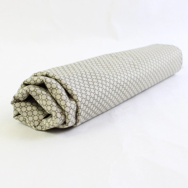 Red Rooster Woven Lightweight Quilting Cotton Fabric 44" W x 1 Yd Cottage Whites