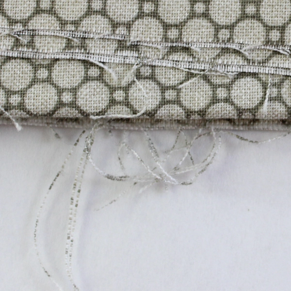 Red Rooster Woven Lightweight Quilting Cotton Fabric 44" W x 1 Yd Cottage Whites