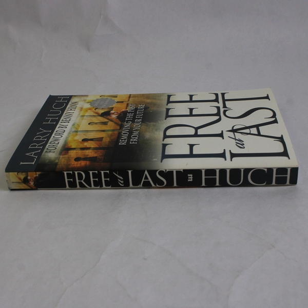 Free at Last by Larry Huch 2004 Paperback With Bonus Study CD Sealed