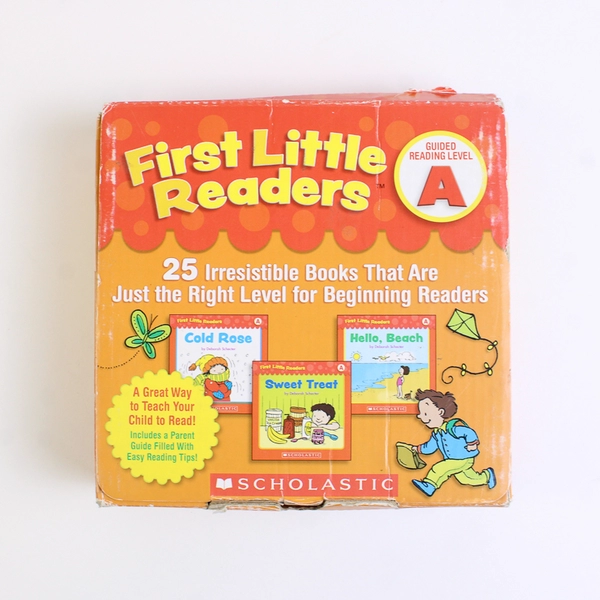 Scholastic First Little Readers 25 Book Box Set by Deborah Schecter 2010