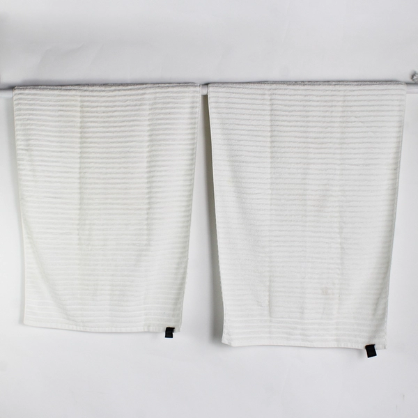 Lot of 2 INC White Standard Bath Towel 27x54in