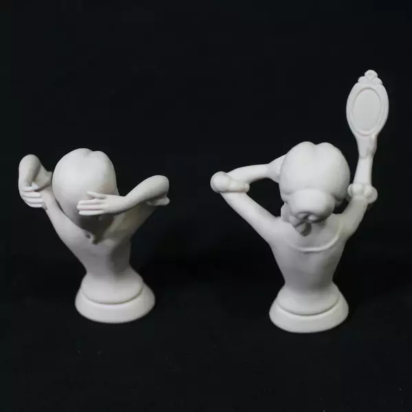 Lot of 2 Victorian Lady Porcelain Doll Busts Unpainted