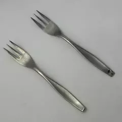 2 Vintage J A Henckels Azur Pastry Forks 6 Inch