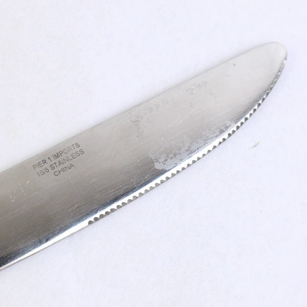 1 Dinner Knife Pier 1 Imports Portfolio 18/8 Stainless Steel Circles