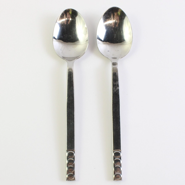 Lot of 2 Pier 1 Imports Place Oval Spoons 8" Portfolio 18/8 Stainless Circles