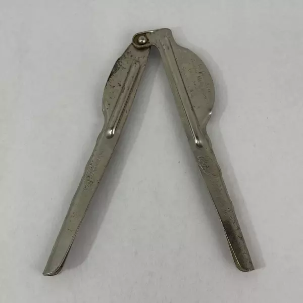 Boye Mason Jar Lid Remover Boye Needle Co. Patent 1916-17 La Grandeur's