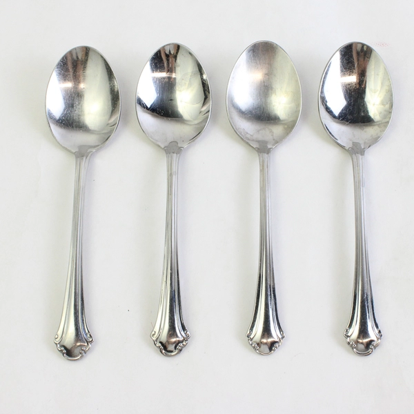 Lot of 4 Pfaltzgraff Meridian Place Oval Soup Spoons, 6.75" 18/0 Stainless